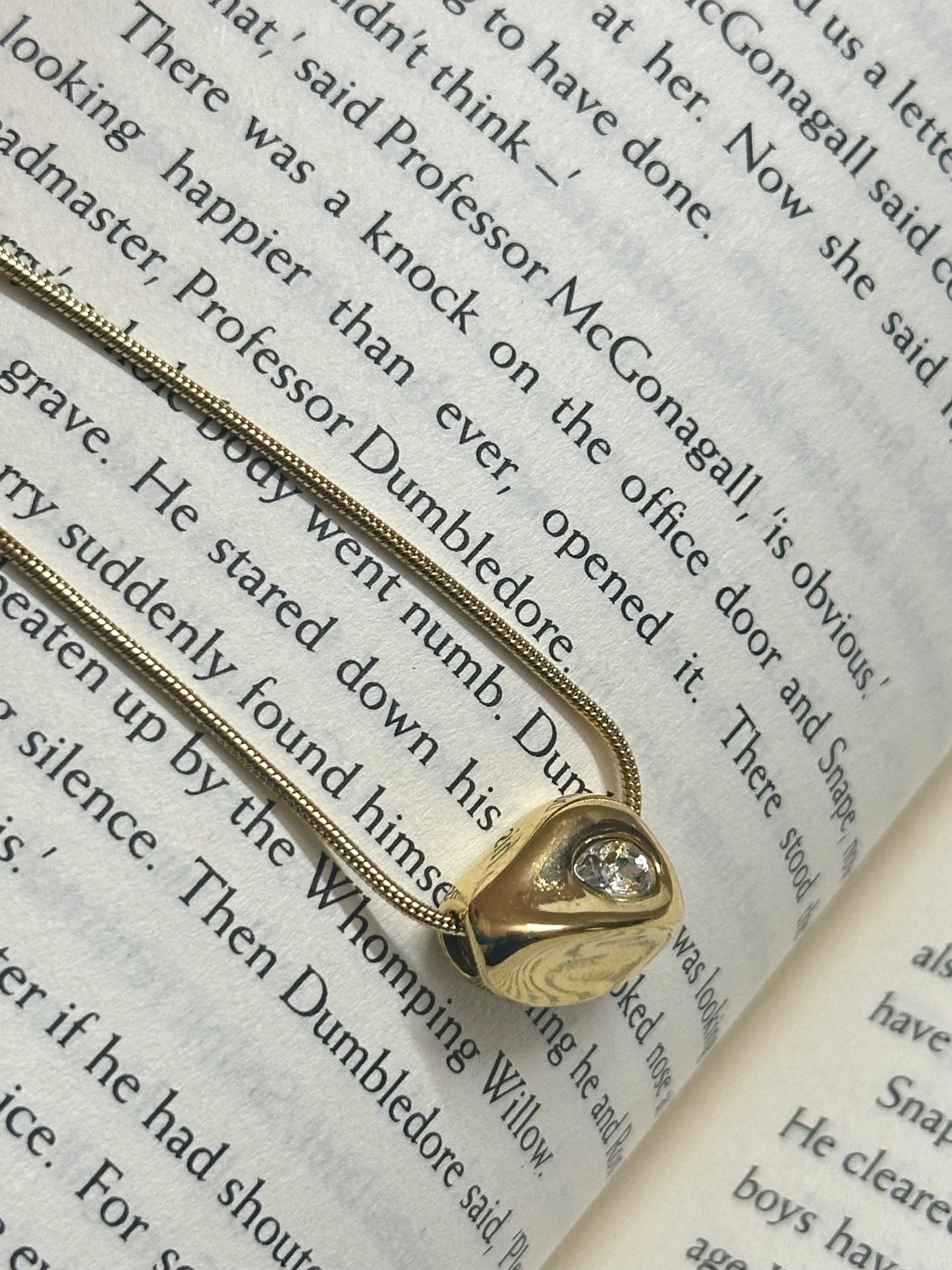 Dewdrop Glow Necklace