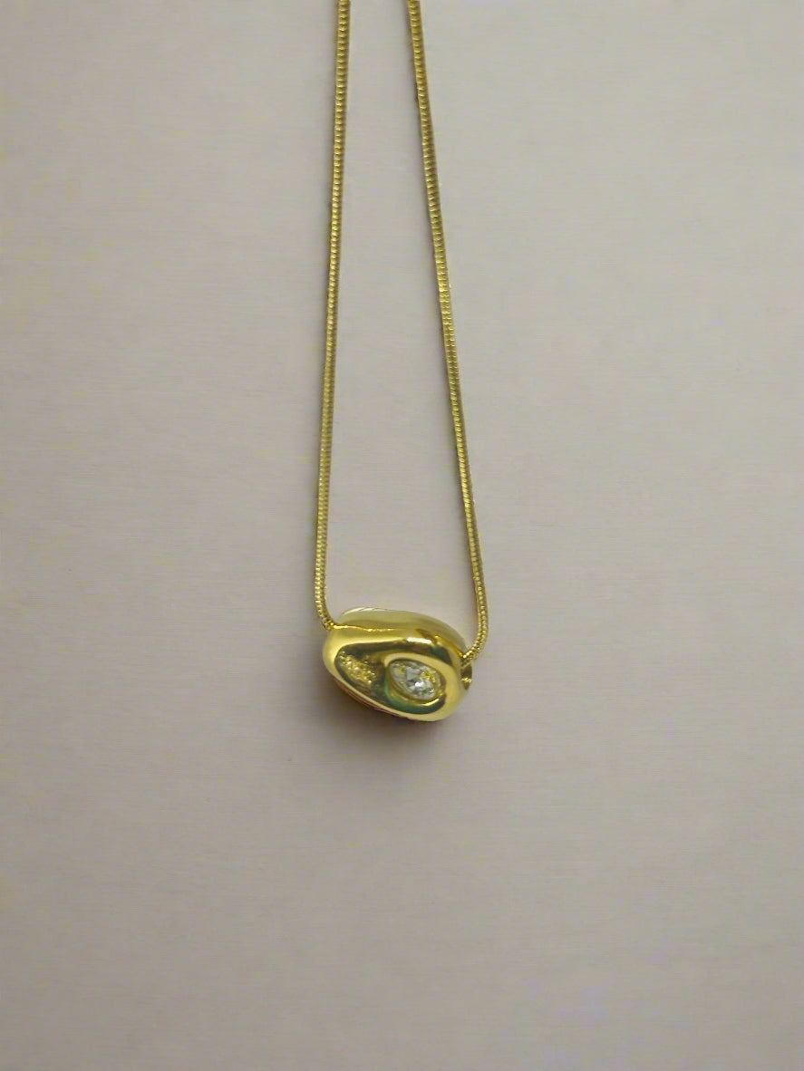 Dewdrop Glow Necklace