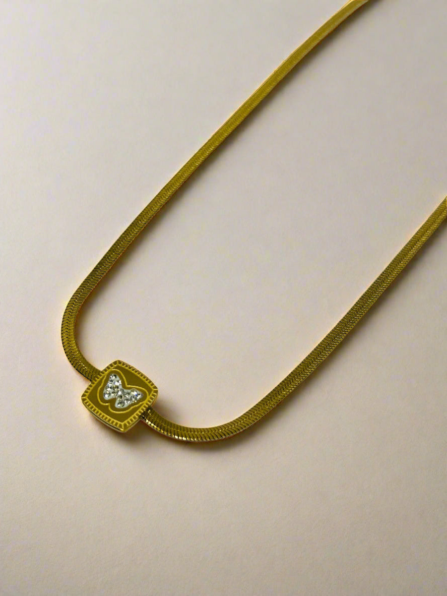 Flutter Gleam Necklace