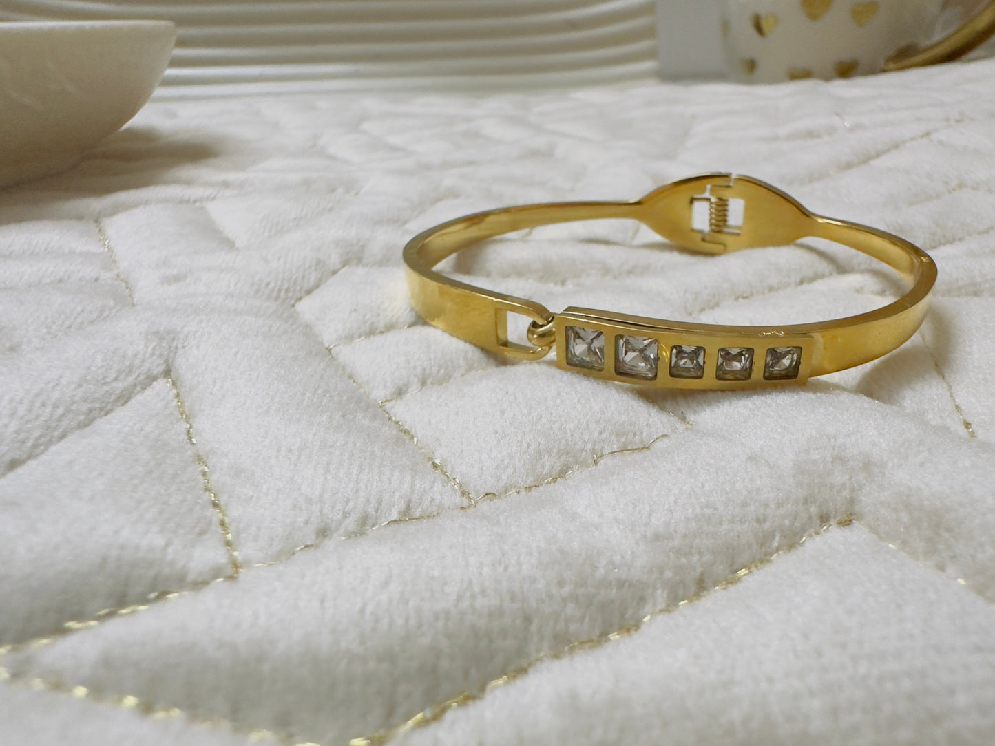 Sleek Squared Crystals Bracelet