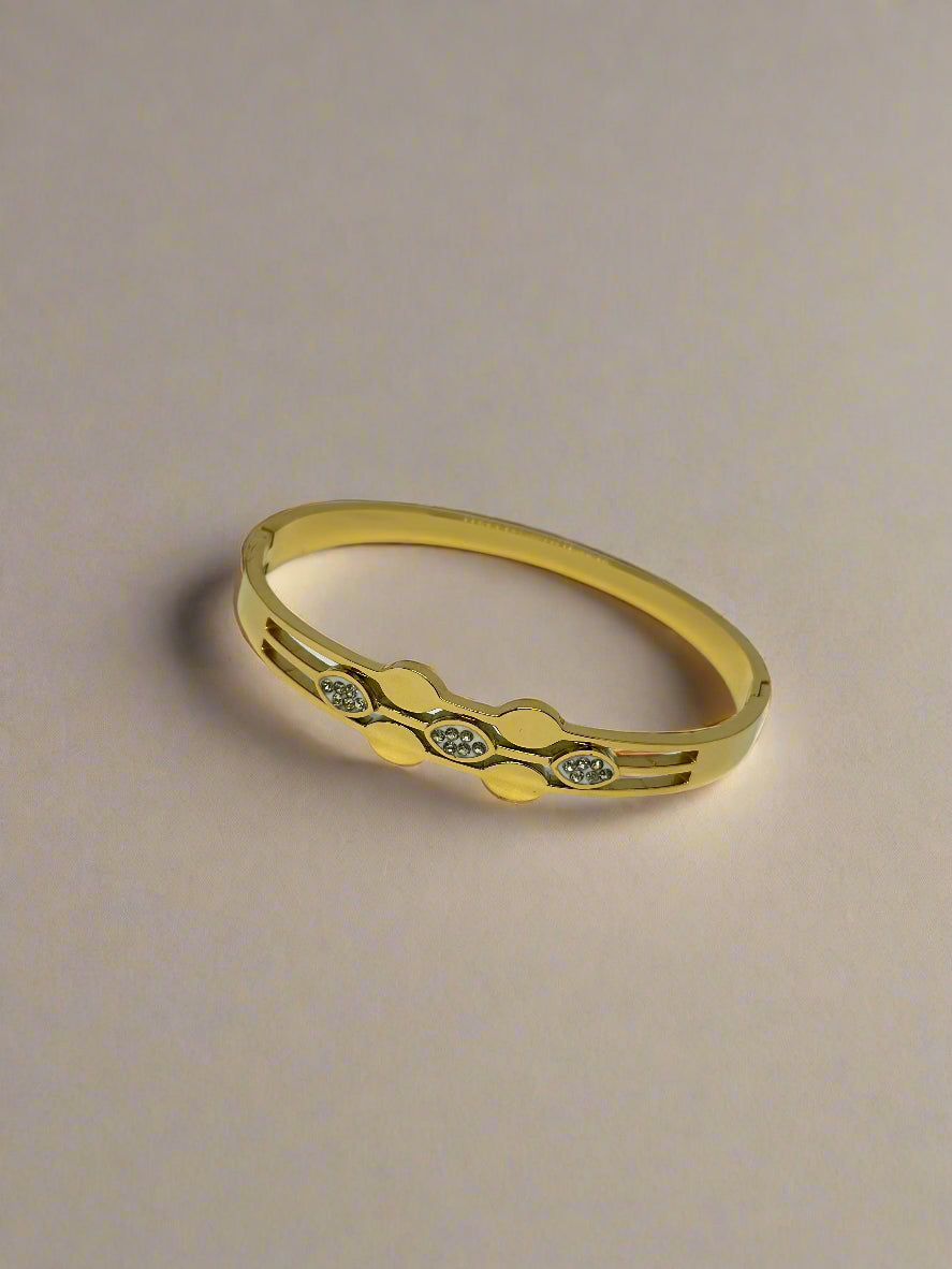 Stellar Bloom Bracelet