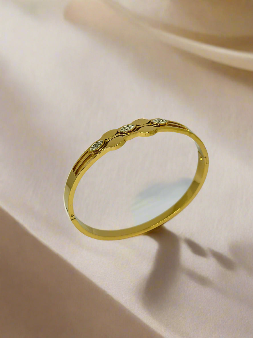 Stellar Bloom Bracelet